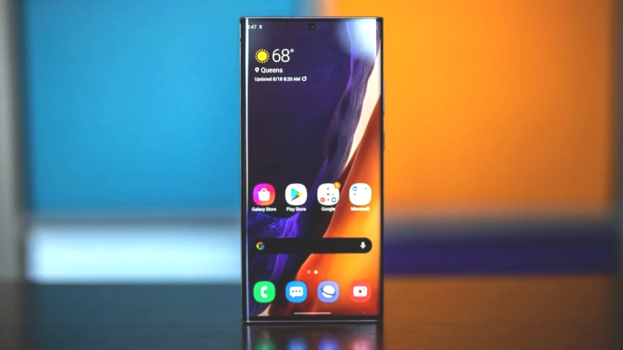 Samsung Eski Model Kullanıcılarını Sevindirecek: Ağustos 2025 Güncellemesi Hangi Cihazlarda Aktif?